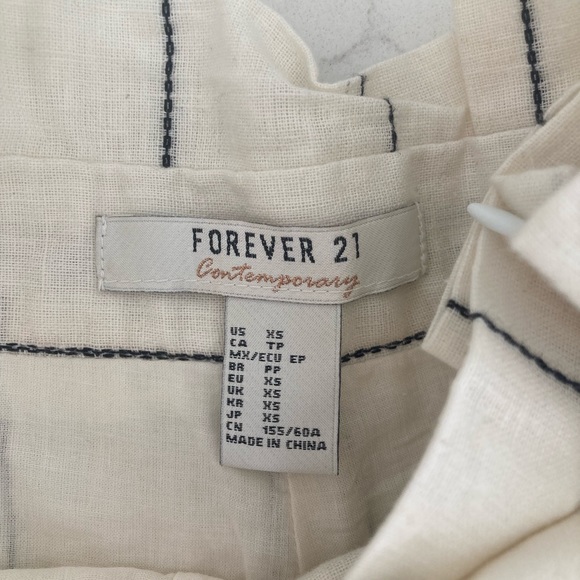 🔥SOLD🔥 Cute summer tie shorts - Picture 3 of 3